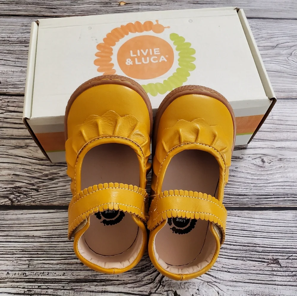 Livie and Luca Ruche Mary Jane Shoes Butterscotch NIB - Picture 1 of 12